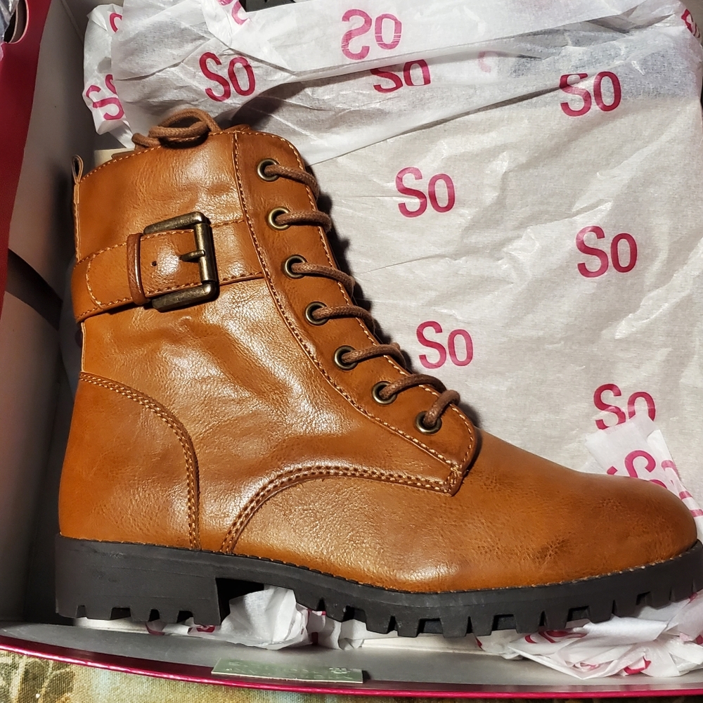 SO Broccoli Combat Boots